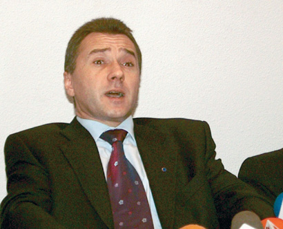 Cum sa-ti dai singur picioare in fund