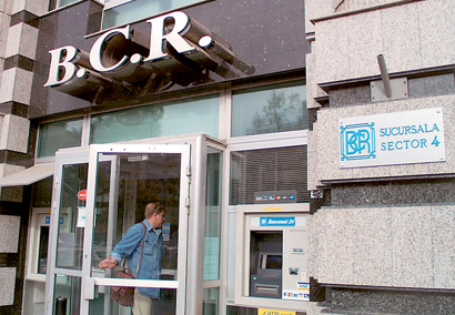 PRIVATIZAREA BCR: Ultima suta de metri