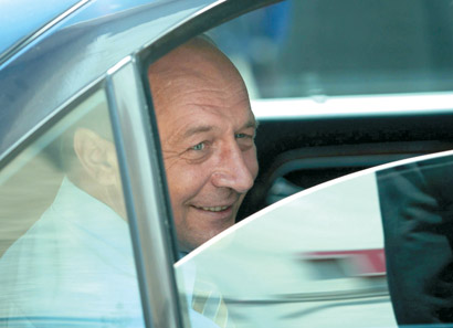 Alianta creste, PSD scade