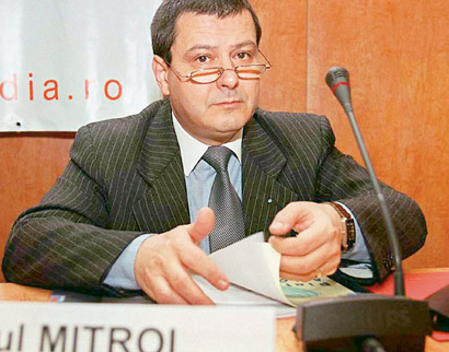 LICITATII: Roi la stupul licitatiilor publice