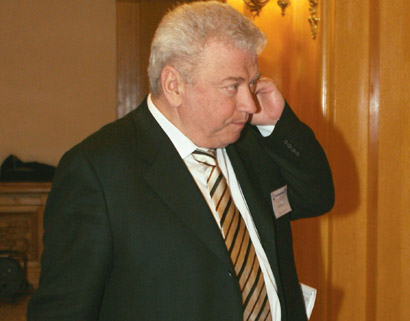 Combinatie bomba: dezertari, Hayssam si Iliescu