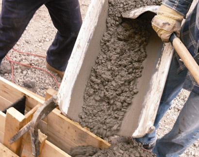 INDUSTRIA CIMENTULUI: De ce plang betoanele