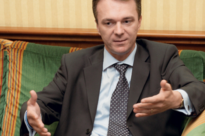 Cine mai crede in tinta de inflatie urmarita de BNR pe 2006?