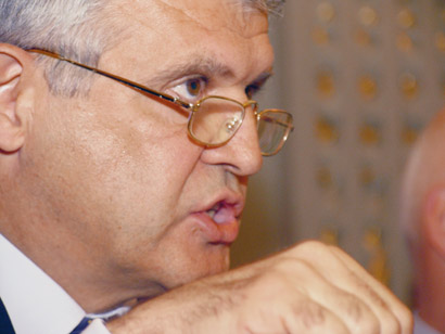 Cat de tare bate vantul  schimbarii la BCR?