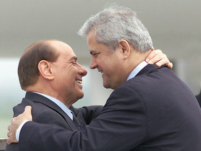 Prieteniile rentabile ale premierului