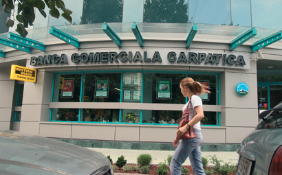 BANCI: Carpatica creste de nu se mai opreste. Si tot nu se vinde