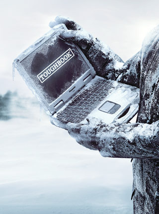 Cu laptopul pe Everest