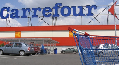 Sute de supermarketuri Carrefour