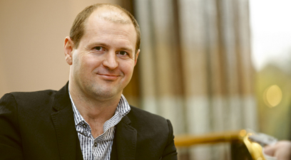 Enzo Bertini intra in Romania