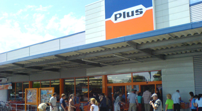 Plus a ajuns la 72 de magazine