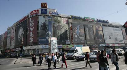 Colliers: Retailerii din Unirea au cele mai mari vanzari