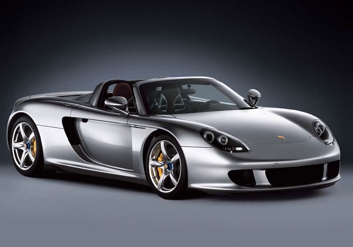 Cel mai puternic model de serie al Porsche, Carrera GT (612 cai-putere) a fost lansat in anul 2004, fiind si cel mai scump model produs vreodata de Porsche.
