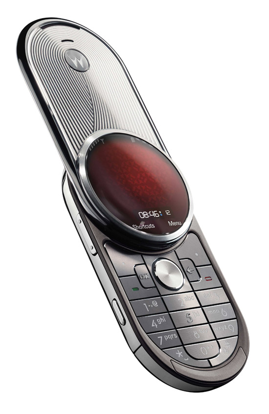 Model Motorola Aura – 1.500 euro