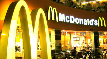 McDonalds isi muta sediul din Marea Britanie in Elvetia
