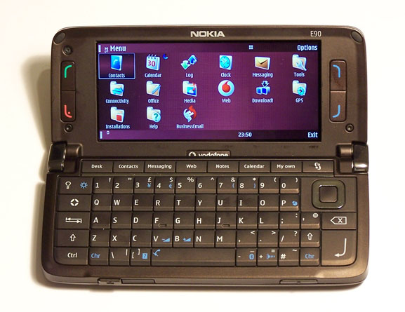 Model Nokia E90 – 560 euro