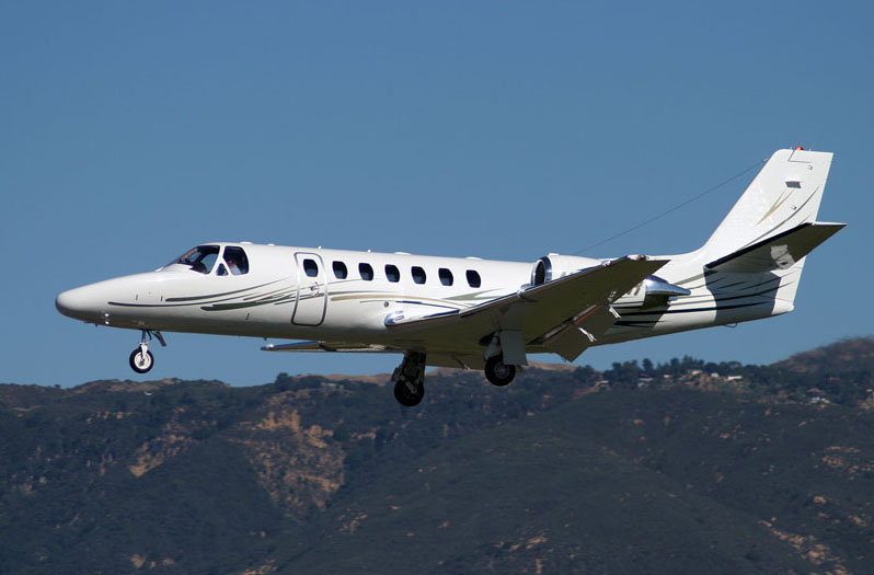 MODEL: CESSNA CITATION 560 ENCORE; NR. LOCURI: 8; PROPRIETAR: VIOREL CATARAMA; PRET: 9 MIL. $