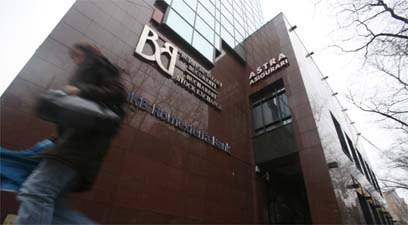 Bursa a terminat saptamana pe minus