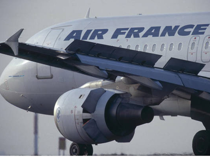 Air France-KLM se retrage din privatizarea Czech Airlines