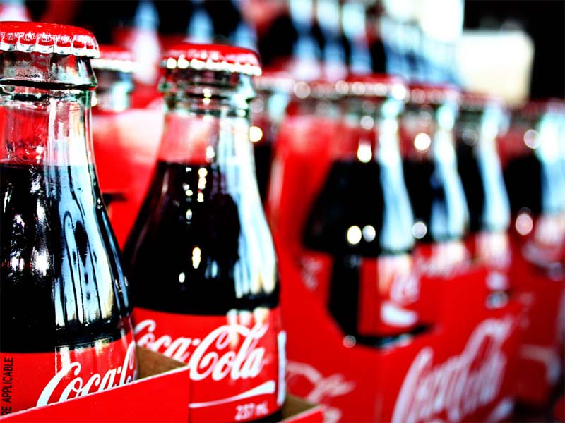Coca-Cola pune lacatul pe fabrica din Iasi