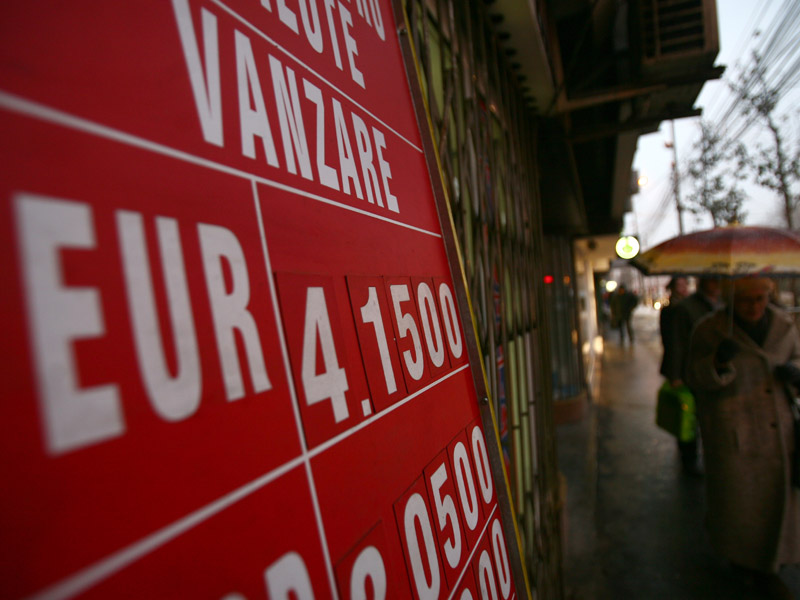 Cursul BNR a ajuns la 4,2157 lei/euro