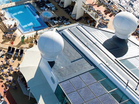 Anul viitor, Celebrity Equinox va efectua 27 de croaziere (intre 8 si 14 nopti) si va vizita astfel 200 de porturi, din Alaska, Caraibe, California, Europa, Insulele Galapagos, Hawaii, Canalul Panama, Nord – Vestul Pacificului si America de Sud.  
