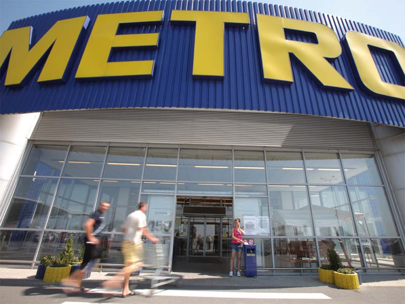 TOP 10 retaileri si transportatori din Est