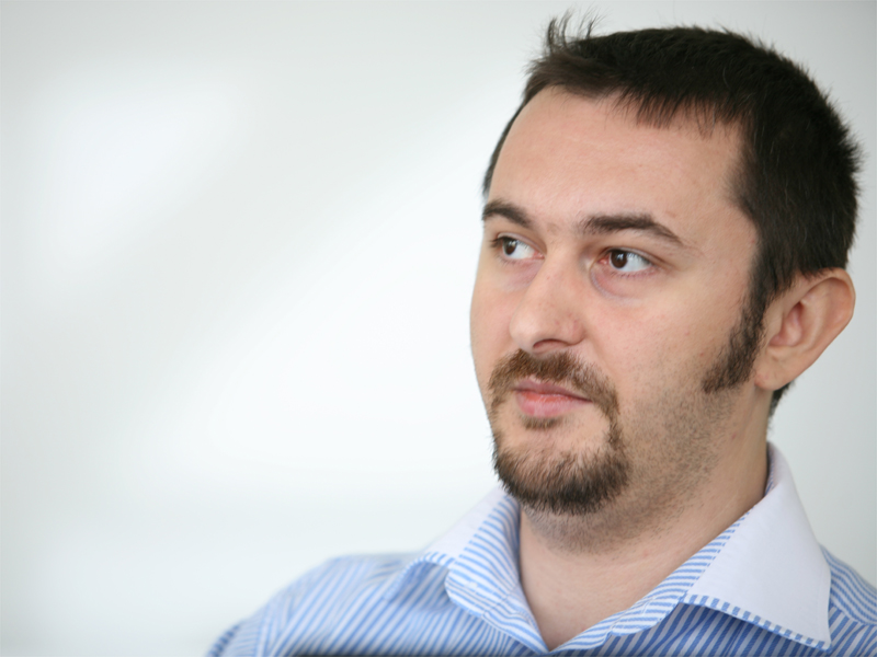 Alexandru Costin, Adobe: Am investit nesabuit si m-am supraindatorat