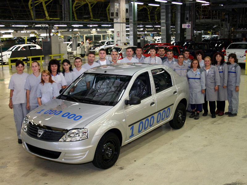 Dacia a produs 1 mil. de masini pe platforma Logan - GALERIE FOTO