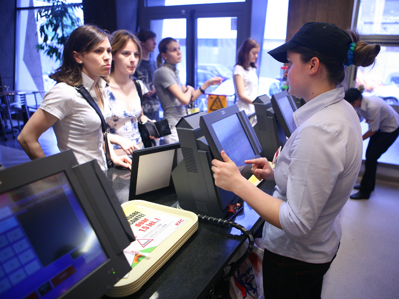KFC deschide un nou restaurant in Bucuresti