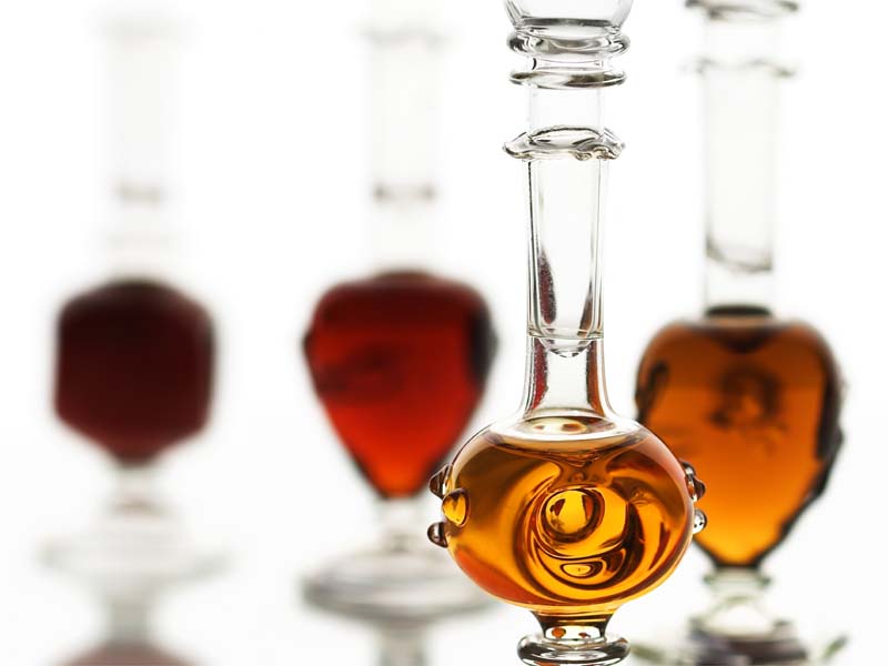 Lupta pentru cel mai scump parfum din Romania
