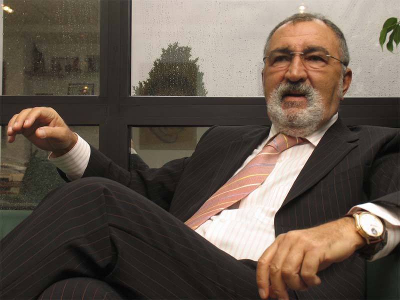 Tiriac: Romania va iesi din criza la un an si un sfert dupa SUA