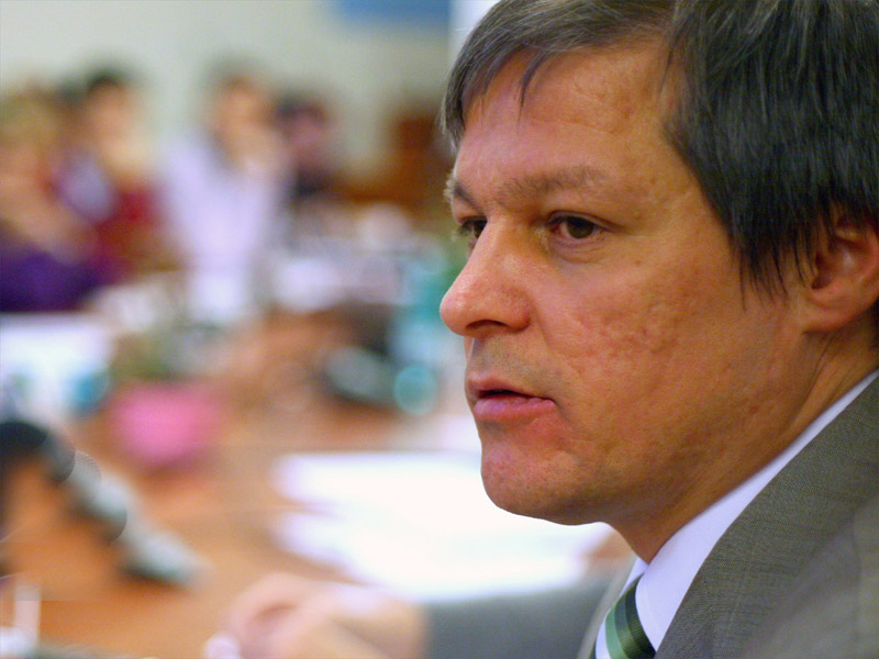 Dacian Ciolos, candidatul Romaniei pentru postul de comisar european
