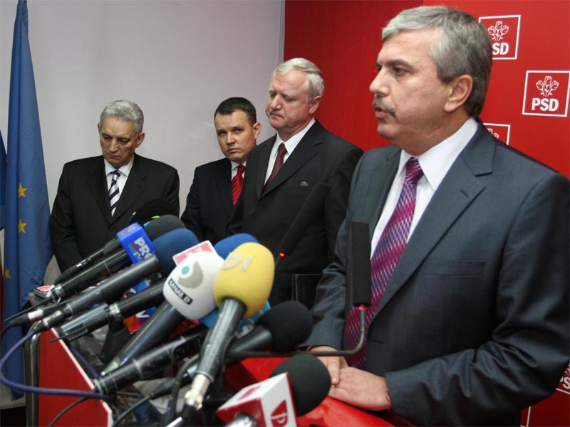Inceputul sfarsitului: ministrii PSD demisioneaza, coalitia se destrama