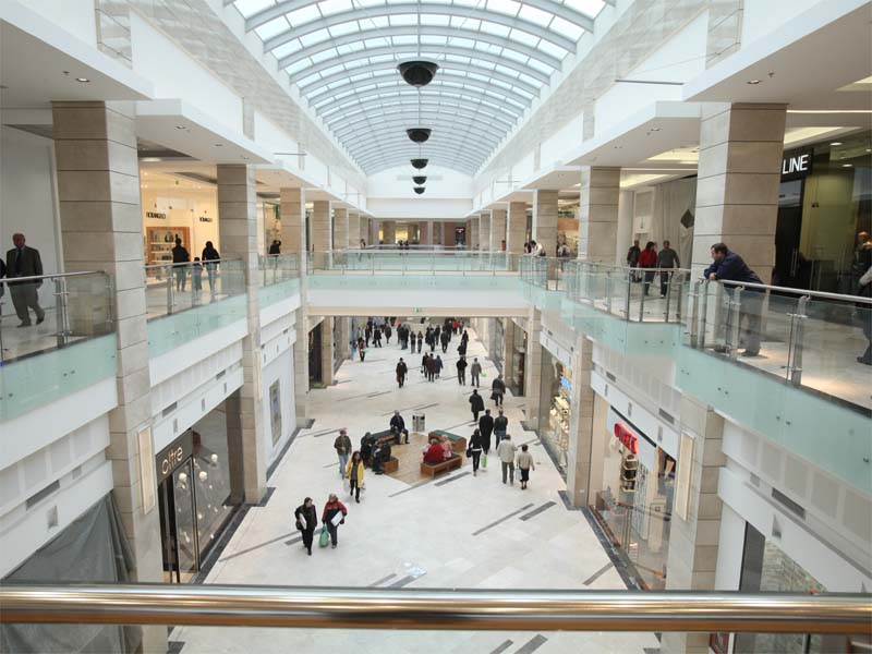 Cum arata cel mai mare mall din Romania