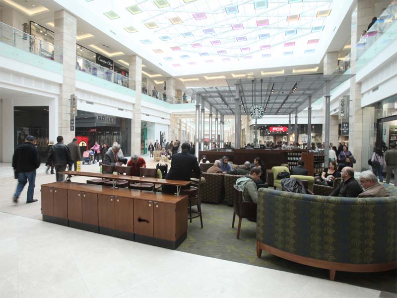 Cum arata cel mai mare mall din Romania