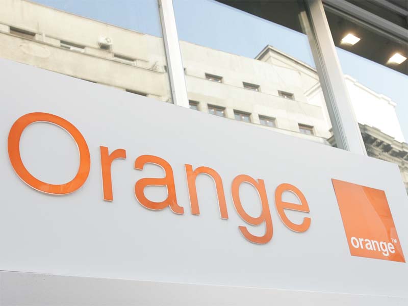 Orange risca o amenda de 700 mil. euro