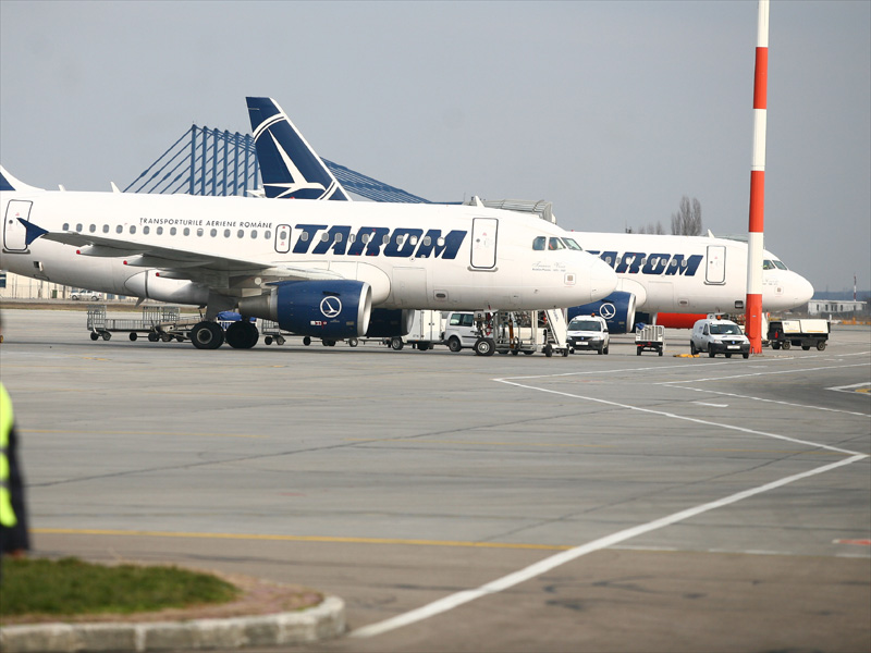 Tarom vinde bilete la 9 euro catre Lyon si Zurich. Pretul cu taxe depaseste 100 euro