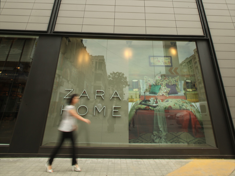 Zara isi face magazin in cea mai saraca zona din Capitala. Vezi cine a mai mizat pe sud