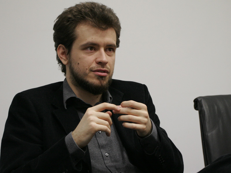 DANIEL ENACHE: Mostenitorul imperiului Continental face parte dintre micii investitori in online, prin fondul Thousand Tiny Tigers