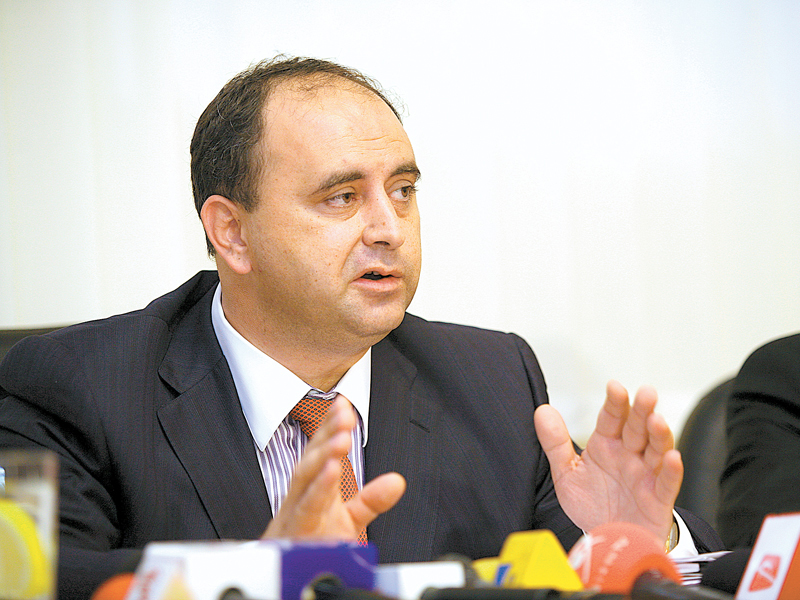 Comanescu face constructii offshore cu un vas de 100 mil. $