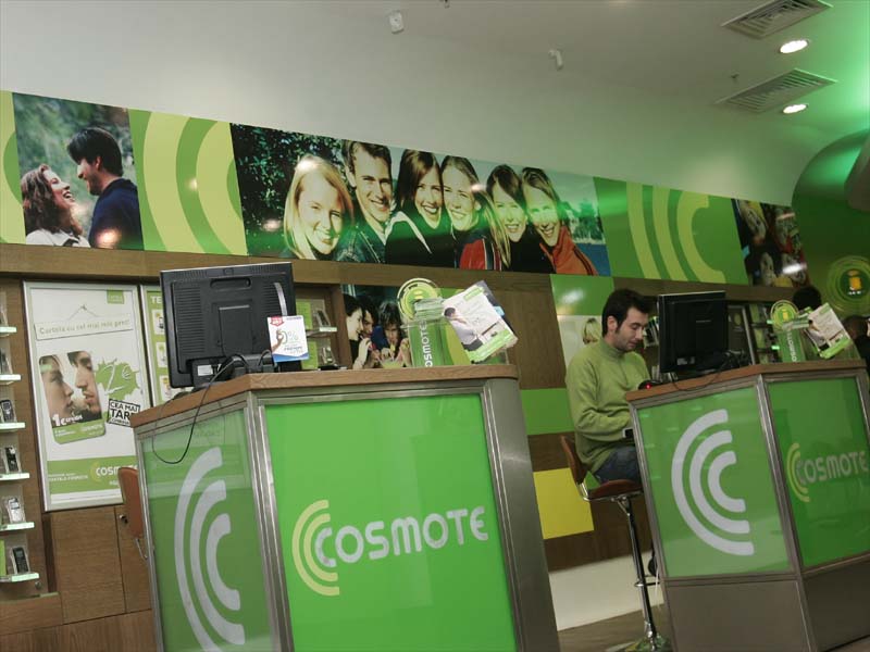 Cosmote trece iar pe pierderi operationale, veniturile Romtelecom dau inapoi cu 5 ani