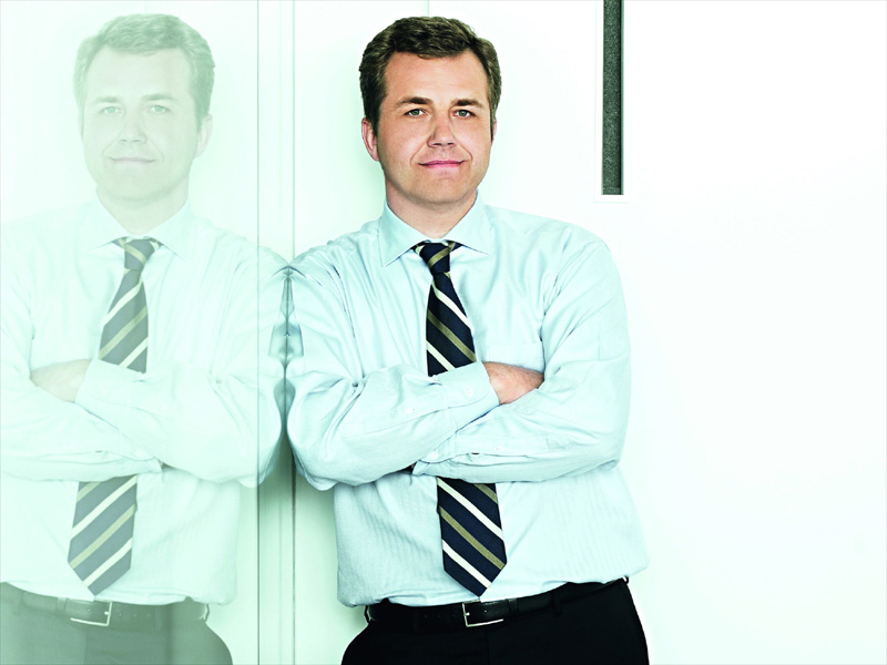 Fujitsu se intoarce la dezvoltare