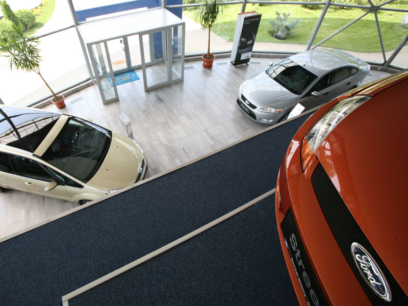 Un britanic va gestiona vanzarile Ford in Romania