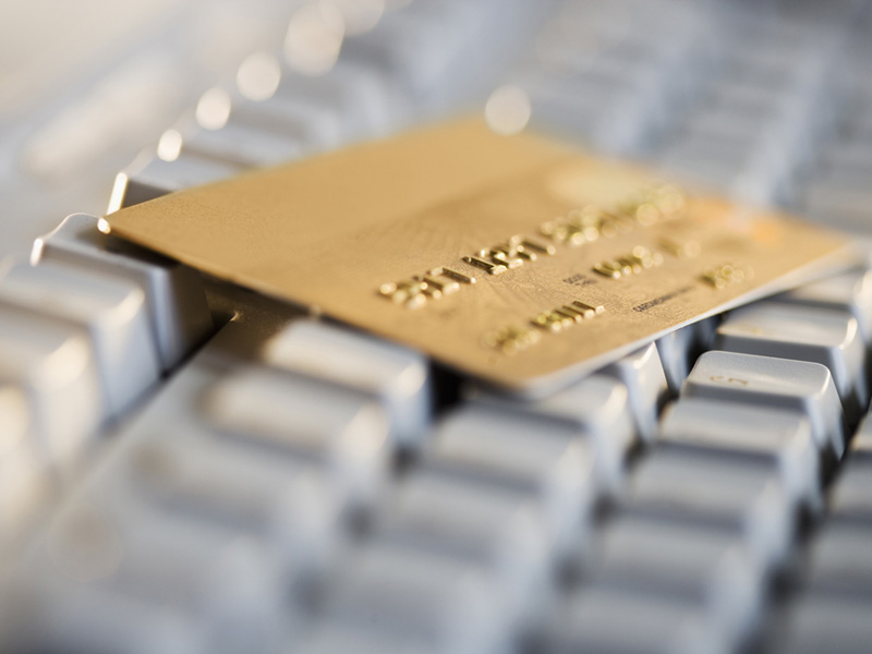 13% dintre utilizatorii de internet vor sa plateasca pentru informatiile online