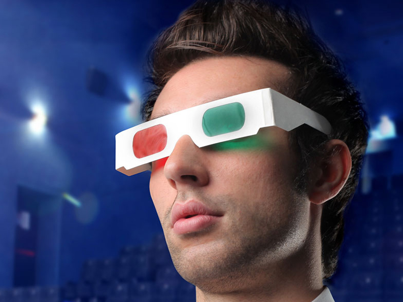 Filmele 3D pot provoca dureri de cap. Sfaturi pentru cei cu ochelari