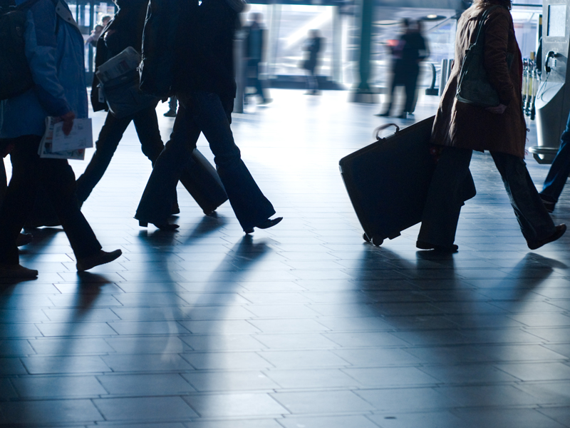 Taxele de pe aeroportul Baneasa sunt mai mari decat cele din Roma, Madrid sau Lisabona?
