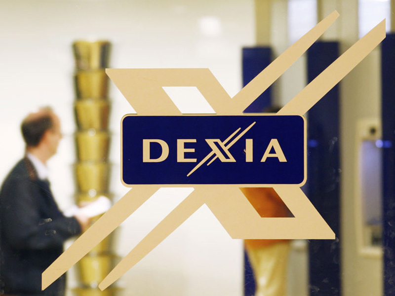 Dexia, banca pentru primarii, isi inchide biroul din Romania