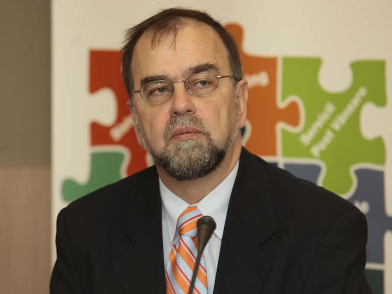 Paul Miches este noul director executiv al Scop Computers