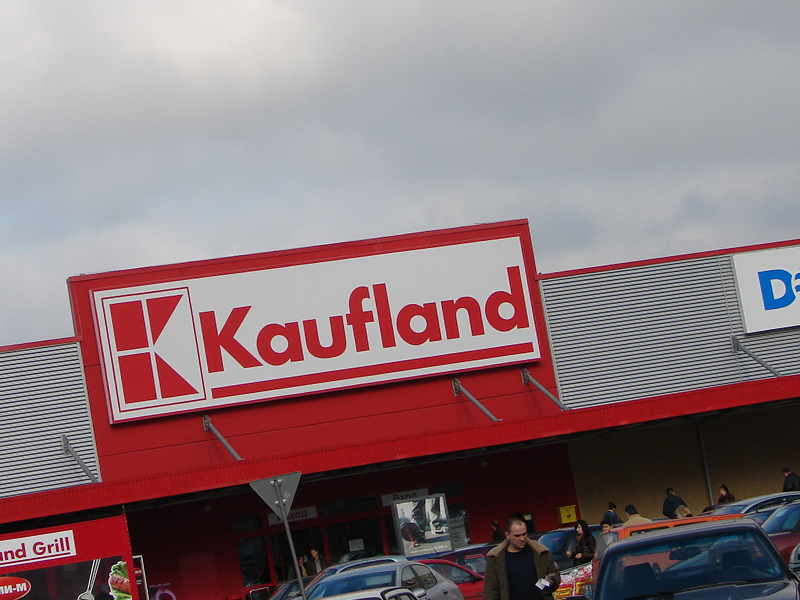 Kaufland face sase magazine in trim. I