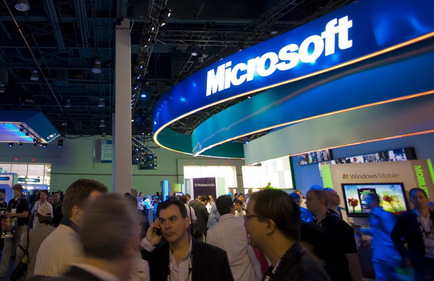 Microsoft isi lanseaza in februarie propriul telefon mobil, odata cu Windows Mobile 7